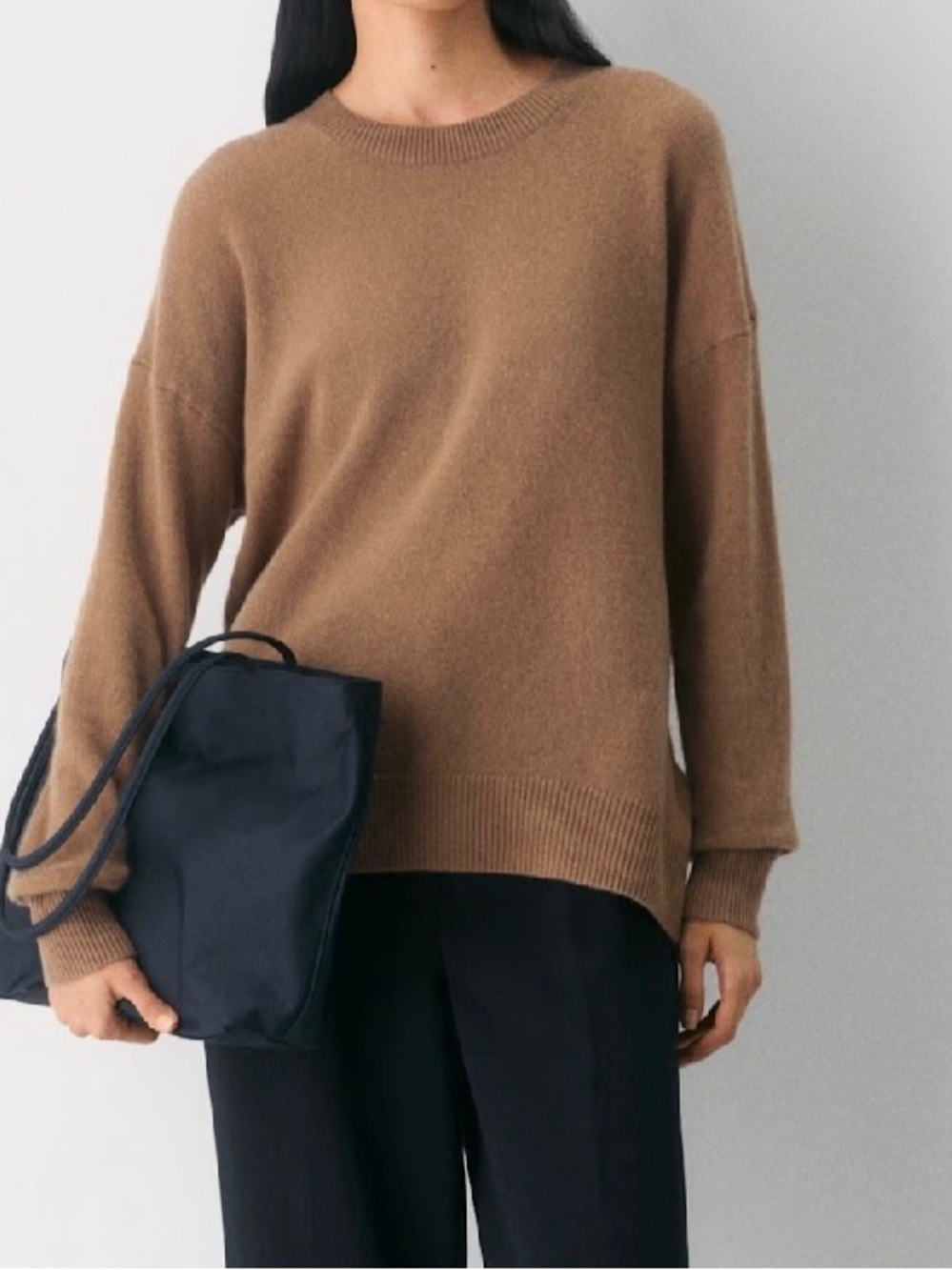 Aritzia Feather Cashmere Relaxed Crew Sweater